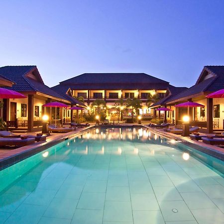 Rose Bay Resort Pattaya Eksteriør billede