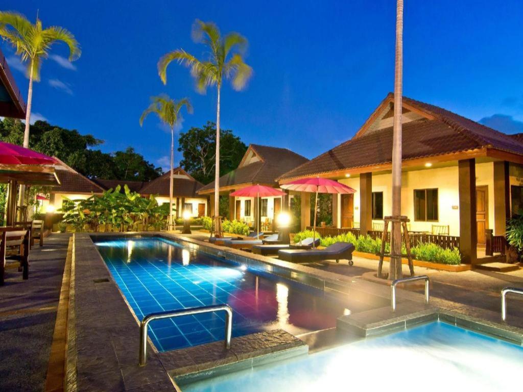 Rose Bay Resort Pattaya Eksteriør billede