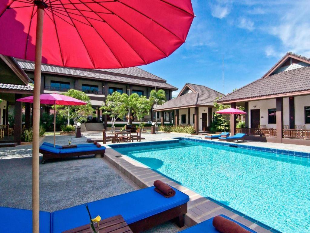 Rose Bay Resort Pattaya Eksteriør billede