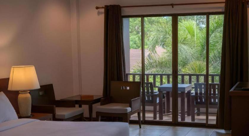 Rose Bay Resort Pattaya Eksteriør billede