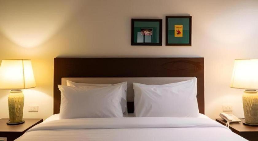 Rose Bay Resort Pattaya Eksteriør billede