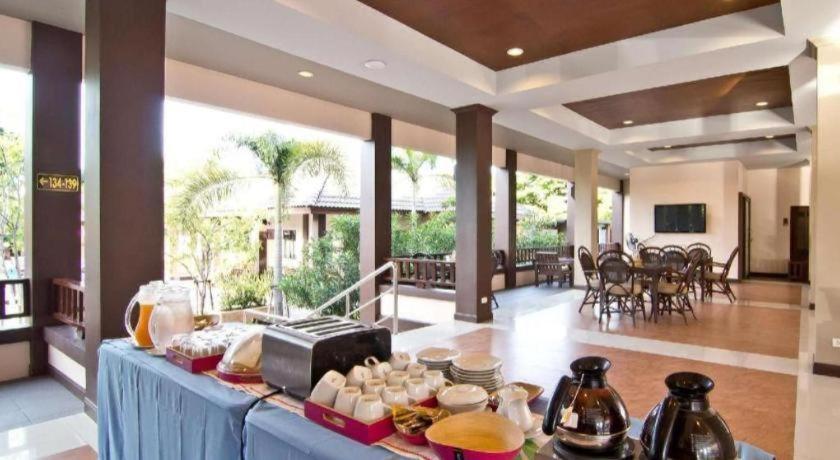 Rose Bay Resort Pattaya Eksteriør billede